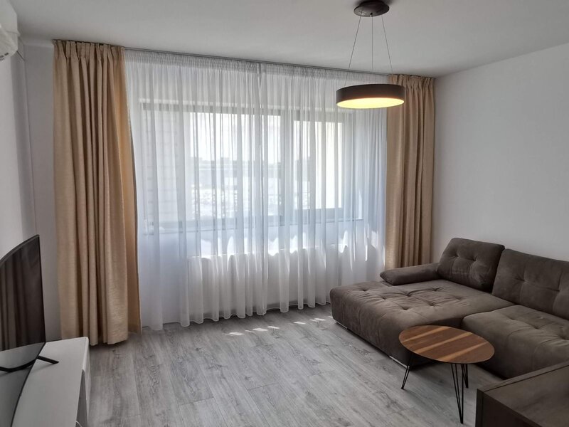 Pipera Bucuresti Nord - apt 2 camere de vanzare cu parcare - plaza Pipera